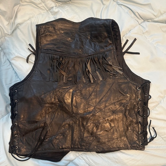 Navarette leather company fringe vest size medium/Large - Picture 4 of 6